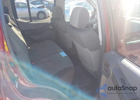 2008 Nissan Xterra S z USA, uszkodzony, nr VIN 5N1AN08W98C528169